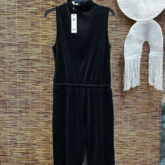 Juicy Couture Sleeveless Velour Jumpsuit Size M - Picture 3 of 3